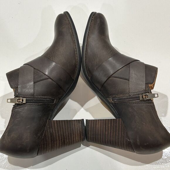 Clarks Indigo Brownish Gray Leather Moto Booties Heeled Ankle Boots Zip Women 9 - Picture 8 of 14